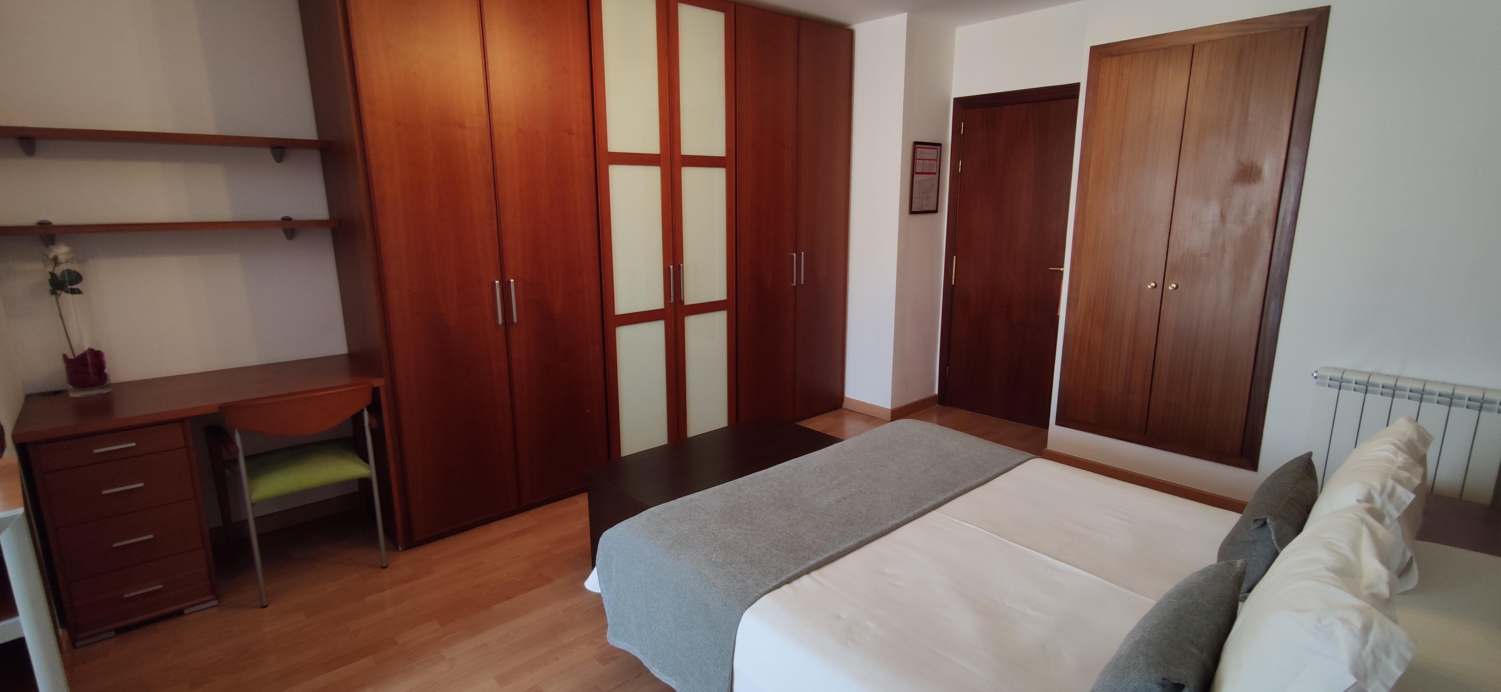 Hotel Segle XX Tremp Bagian luar foto