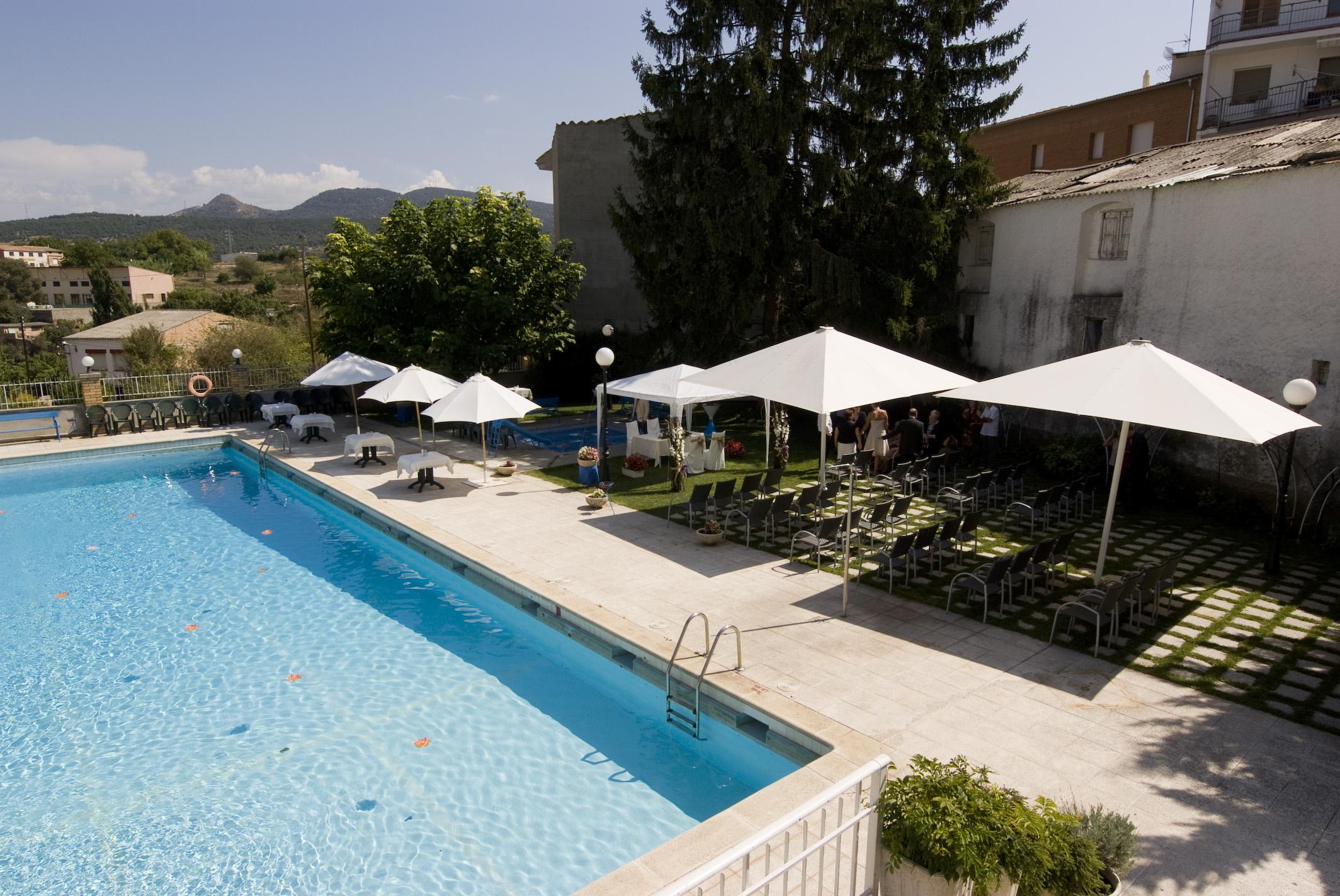 Hotel Segle XX Tremp Bagian luar foto