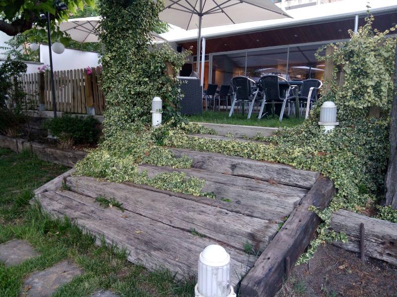 Hotel Segle XX Tremp Bagian luar foto