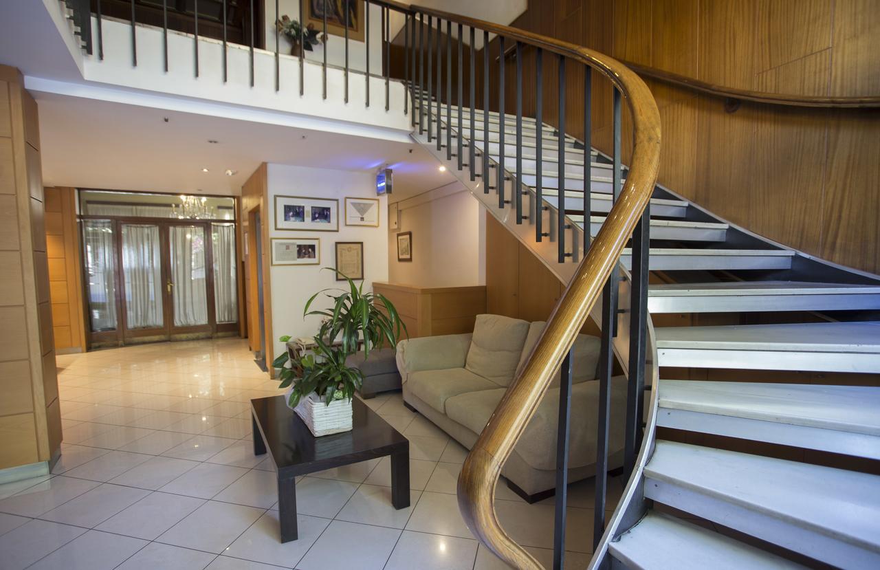 Hotel Segle XX Tremp Bagian luar foto