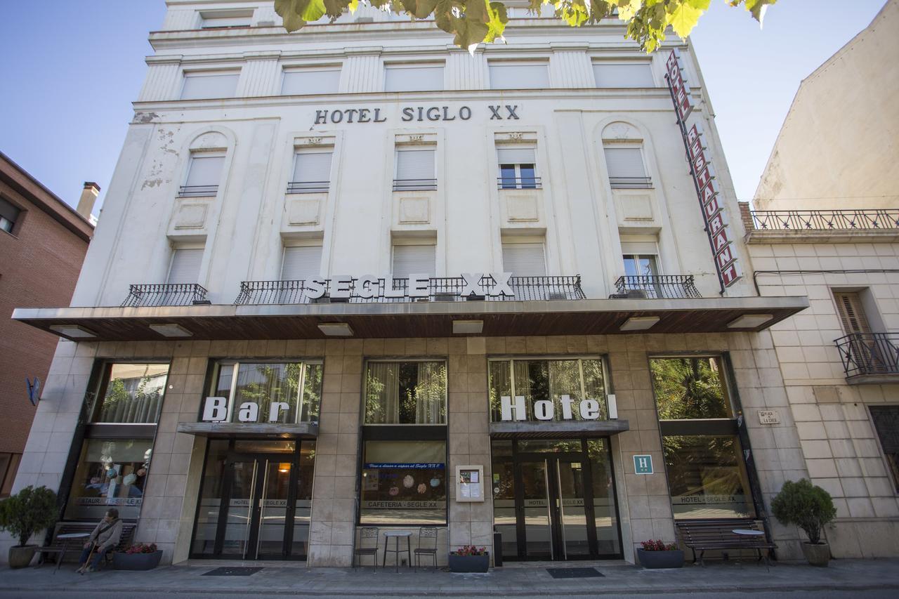 Hotel Segle XX Tremp Bagian luar foto