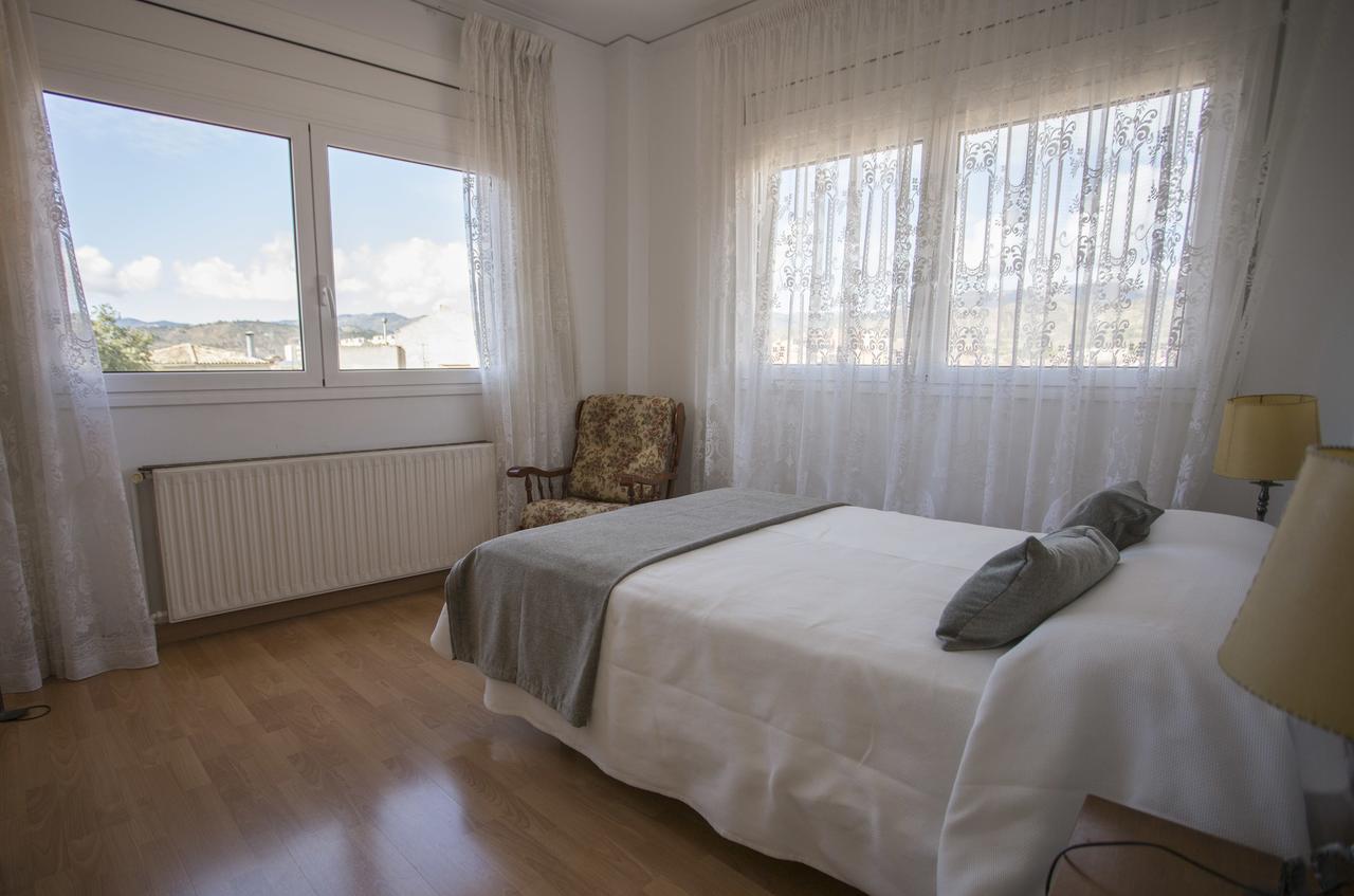 Hotel Segle XX Tremp Bagian luar foto